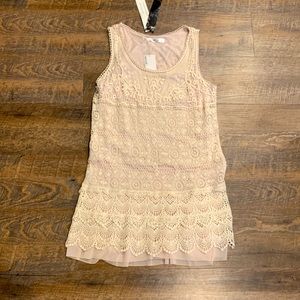 Kensie Dress Medium Cream and Lace Vanilla Dress